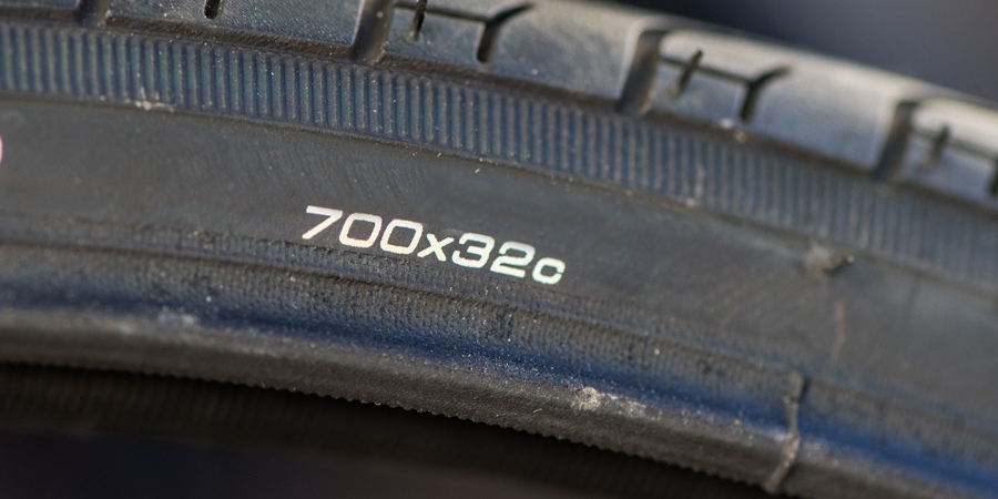 700x32.jpg